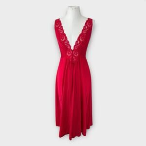 Vintage Olga Red Full Sweep Night Dress Style 92280 Women's size Large Lingerie